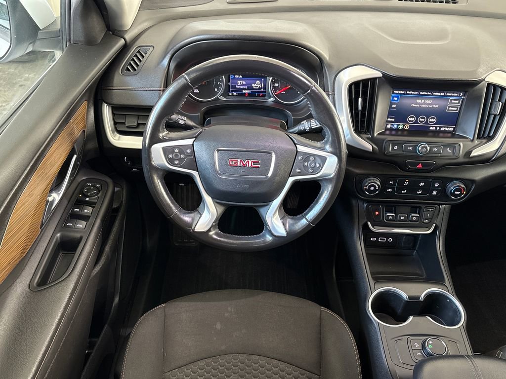 Used 2020 GMC Terrain SLE FWD image 18