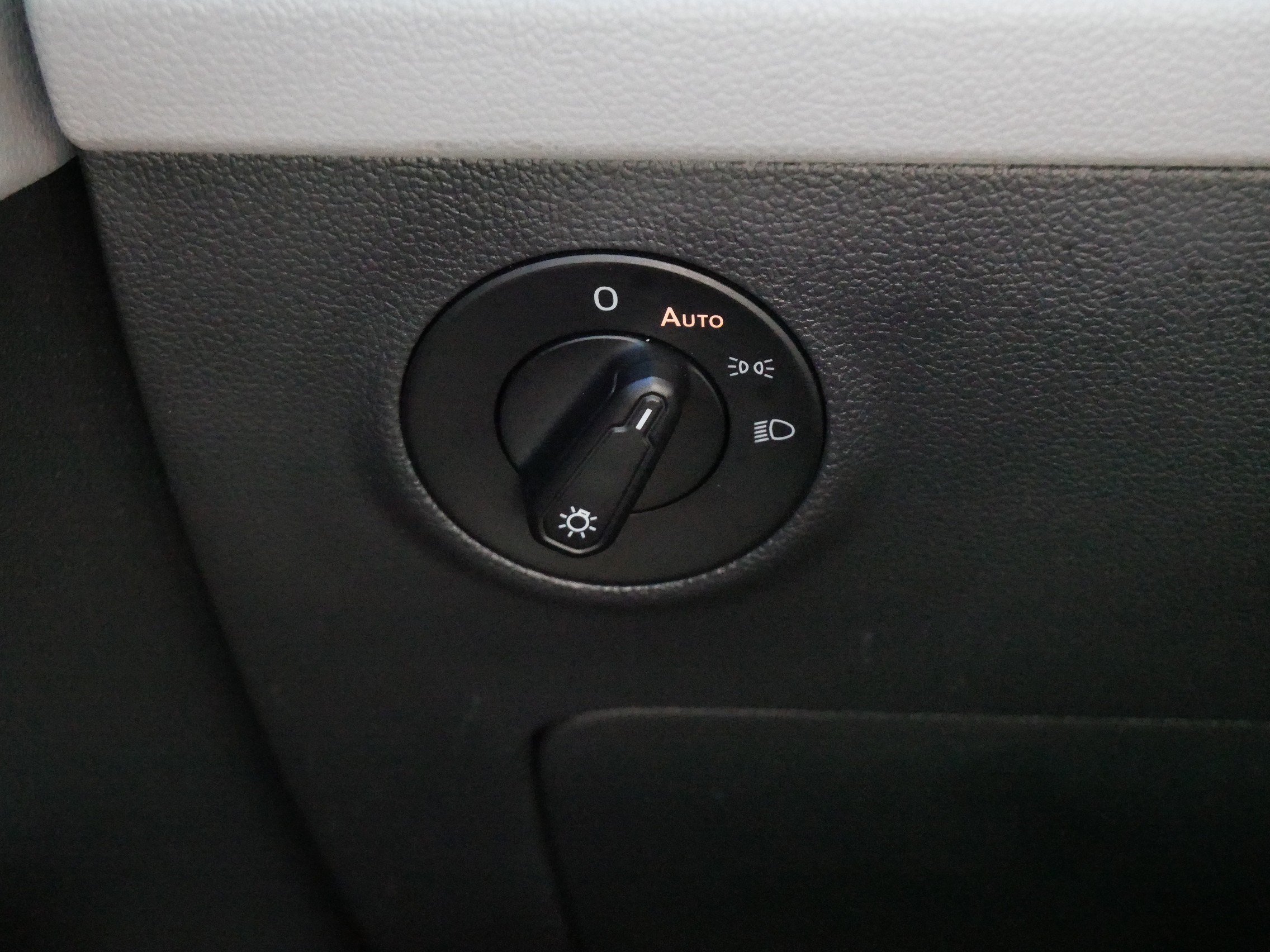 Certified 2023 Volkswagen Taos S AWD/4WD image 27