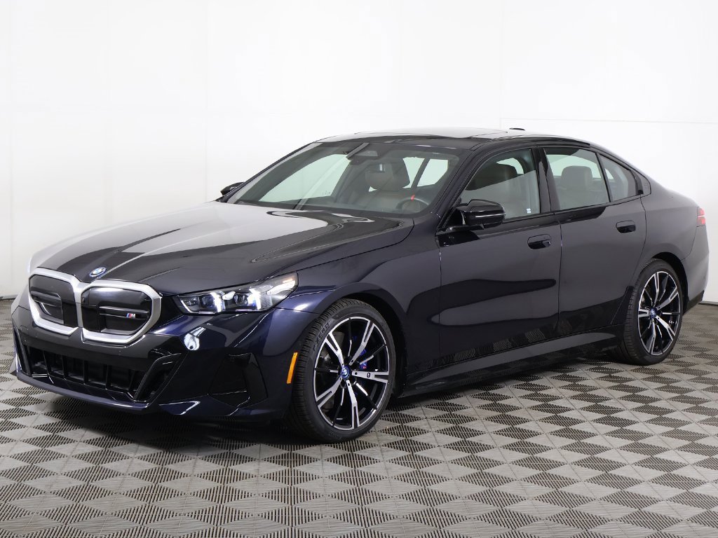 Used 2024 BMW i5 M60 w/ Premium Package image 12