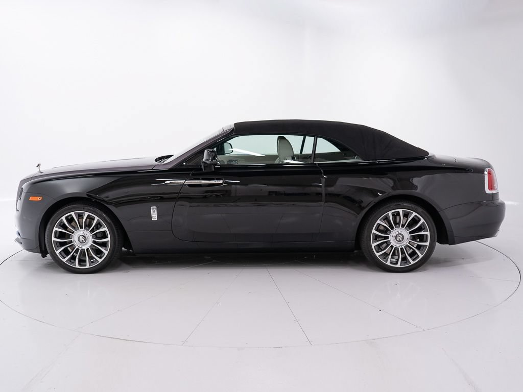 Certified 2018 Rolls-Royce Dawn RWD image 11