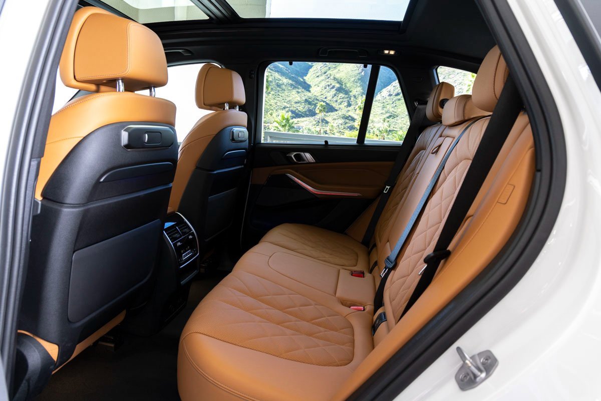 Used 2024 BMW X5 M60i image 25