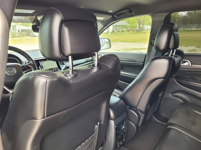 Used 2019 Jeep Grand Cherokee Altitude image 32