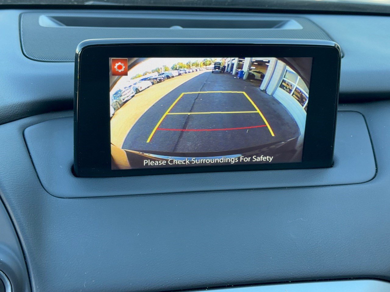 Used 2018 MAZDA CX-9 Touring FWD image 24