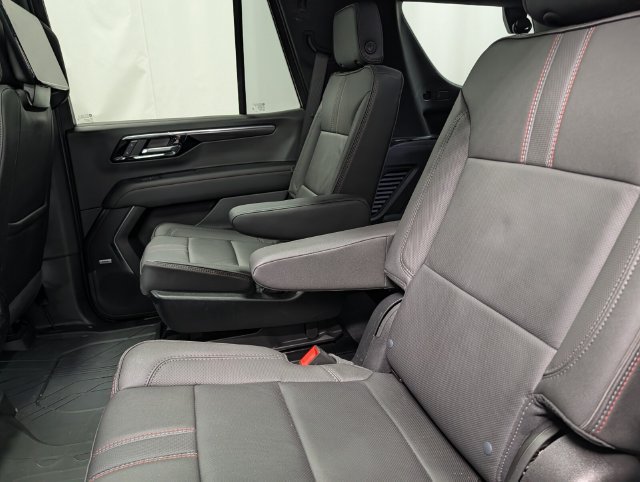 Used 2026 Chevrolet Tahoe RST w/ RST Capability Package AWD/4WD image 12