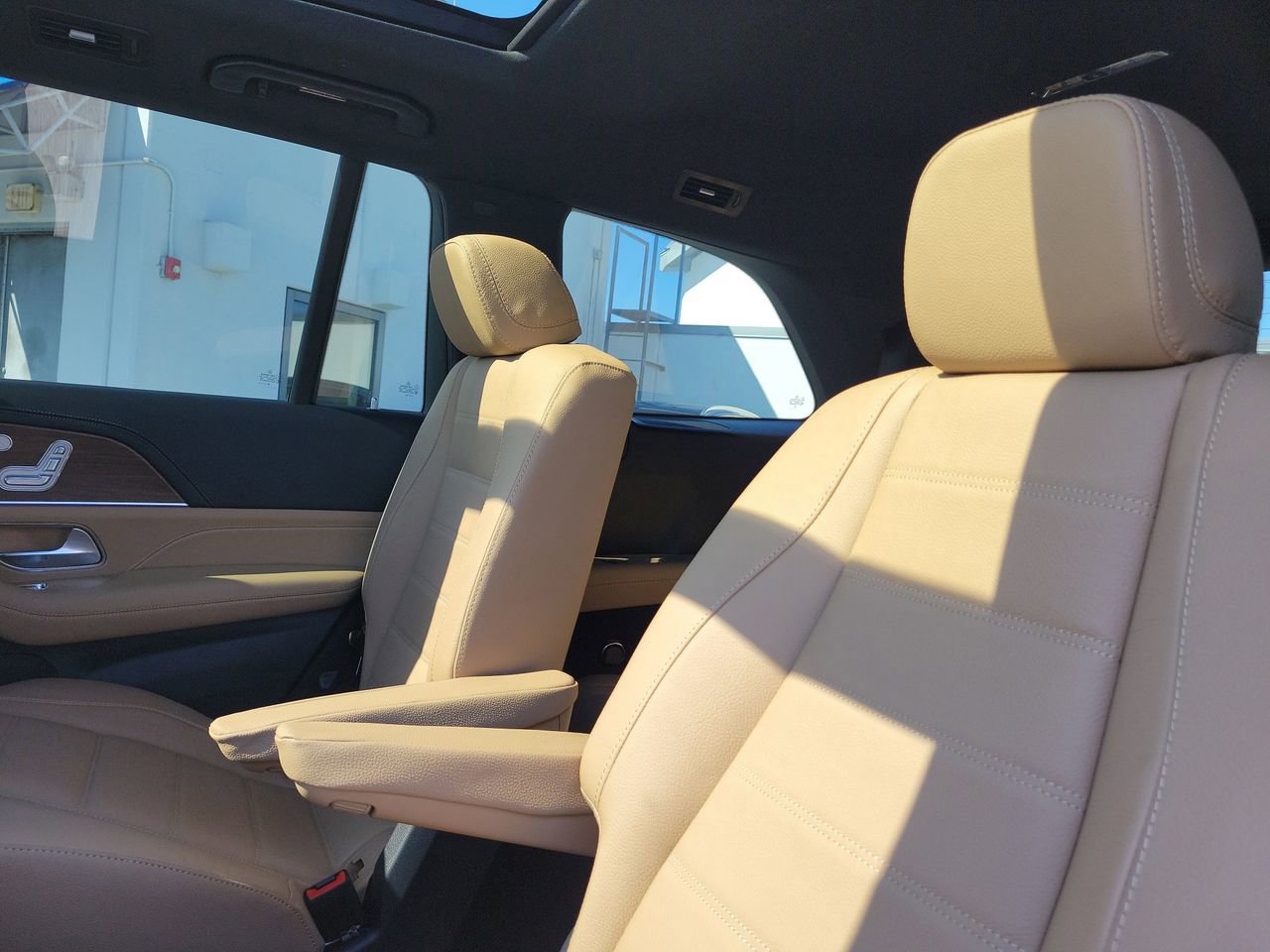 New 2026 Mercedes-Benz GLS 580 4MATIC image 13