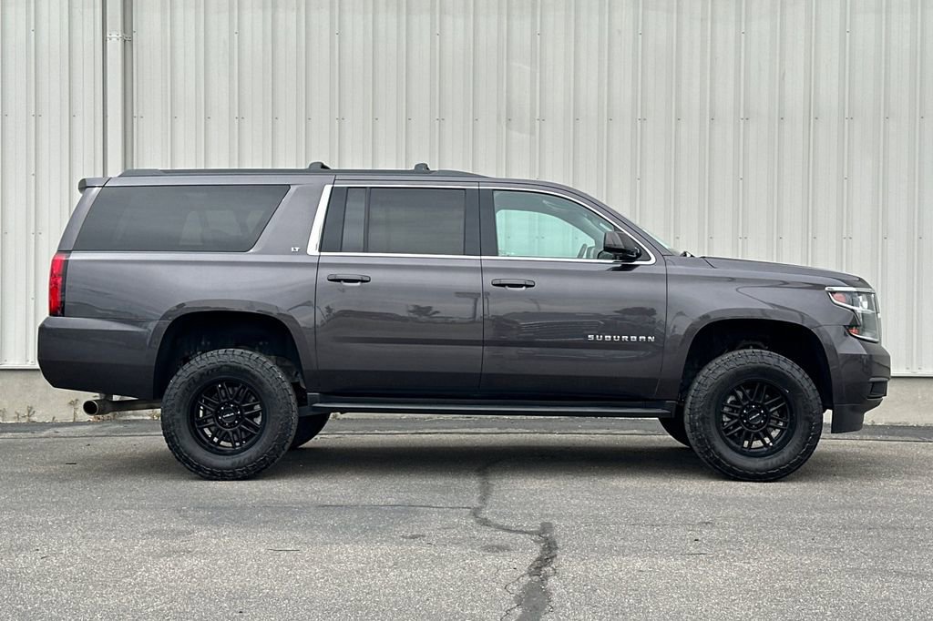 Used 2017 Chevrolet Suburban LT AWD/4WD image 3