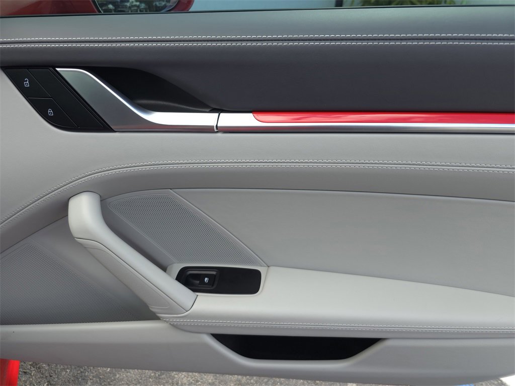 Used 2023 Porsche 911 Carrera S image 11