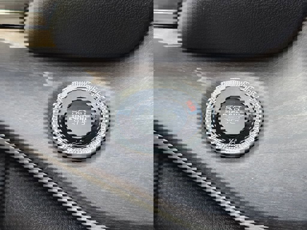 New 2025 Jeep Grand Cherokee Limited image 22