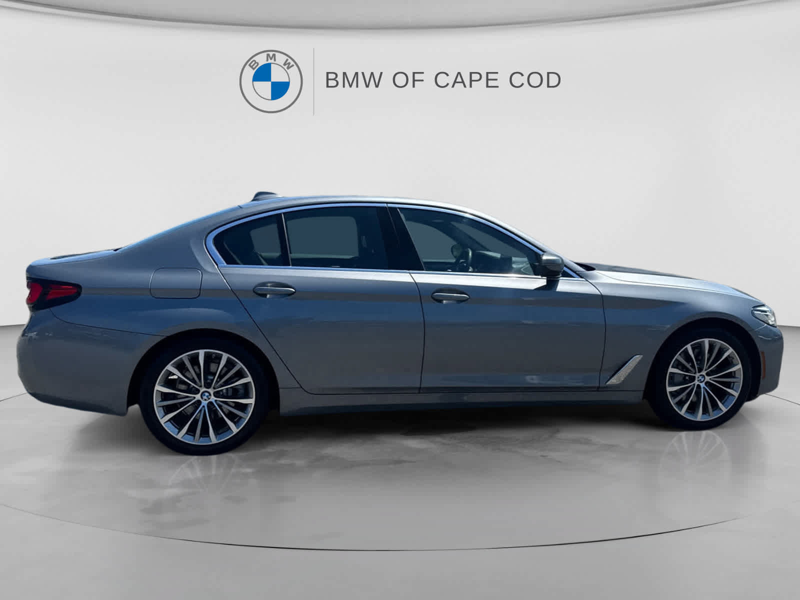 Used 2023 BMW 530i xDrive w/ Premium Package AWD/4WD image 9