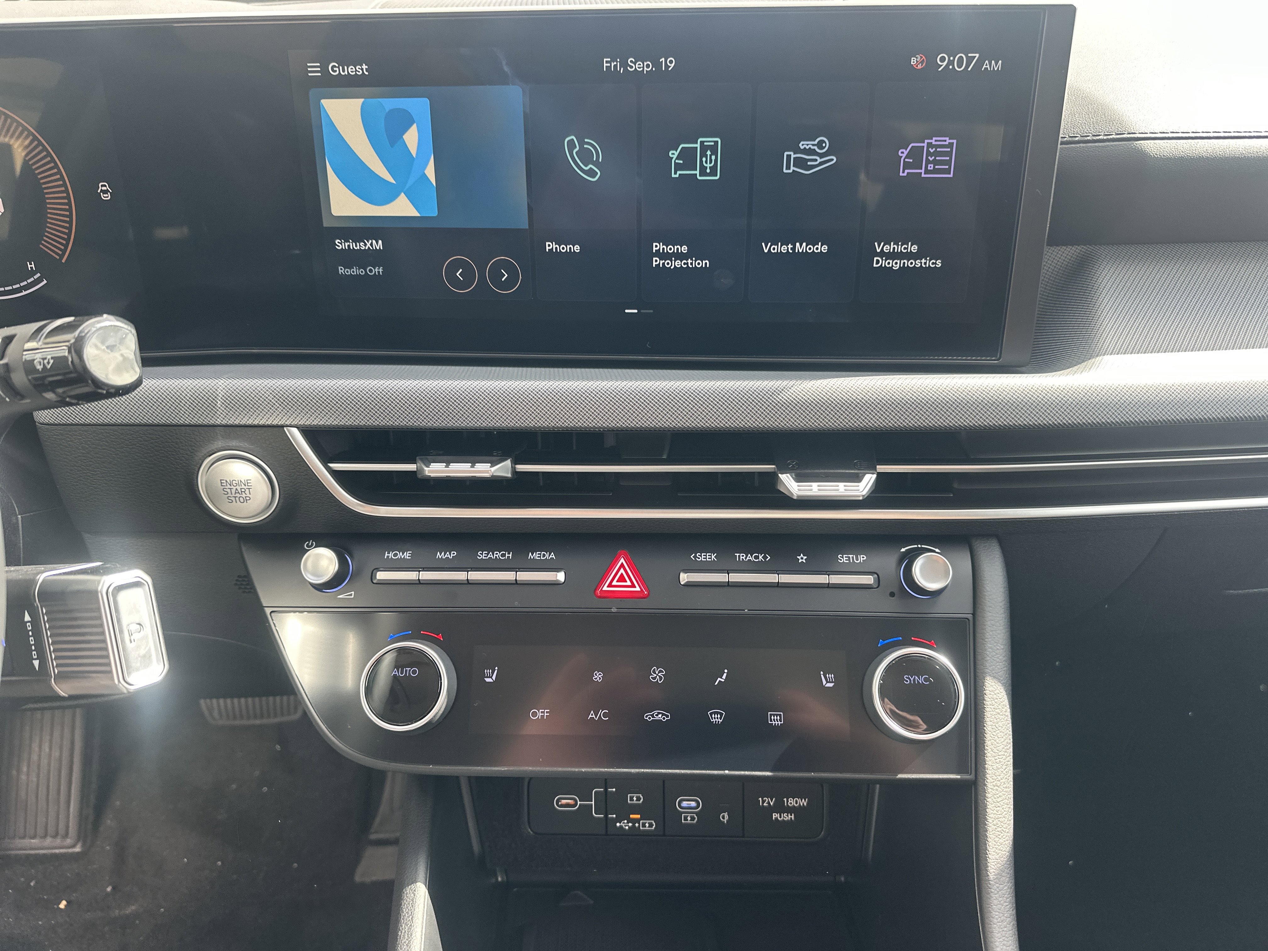 New 2026 Hyundai Sonata SEL AWD/4WD image 18