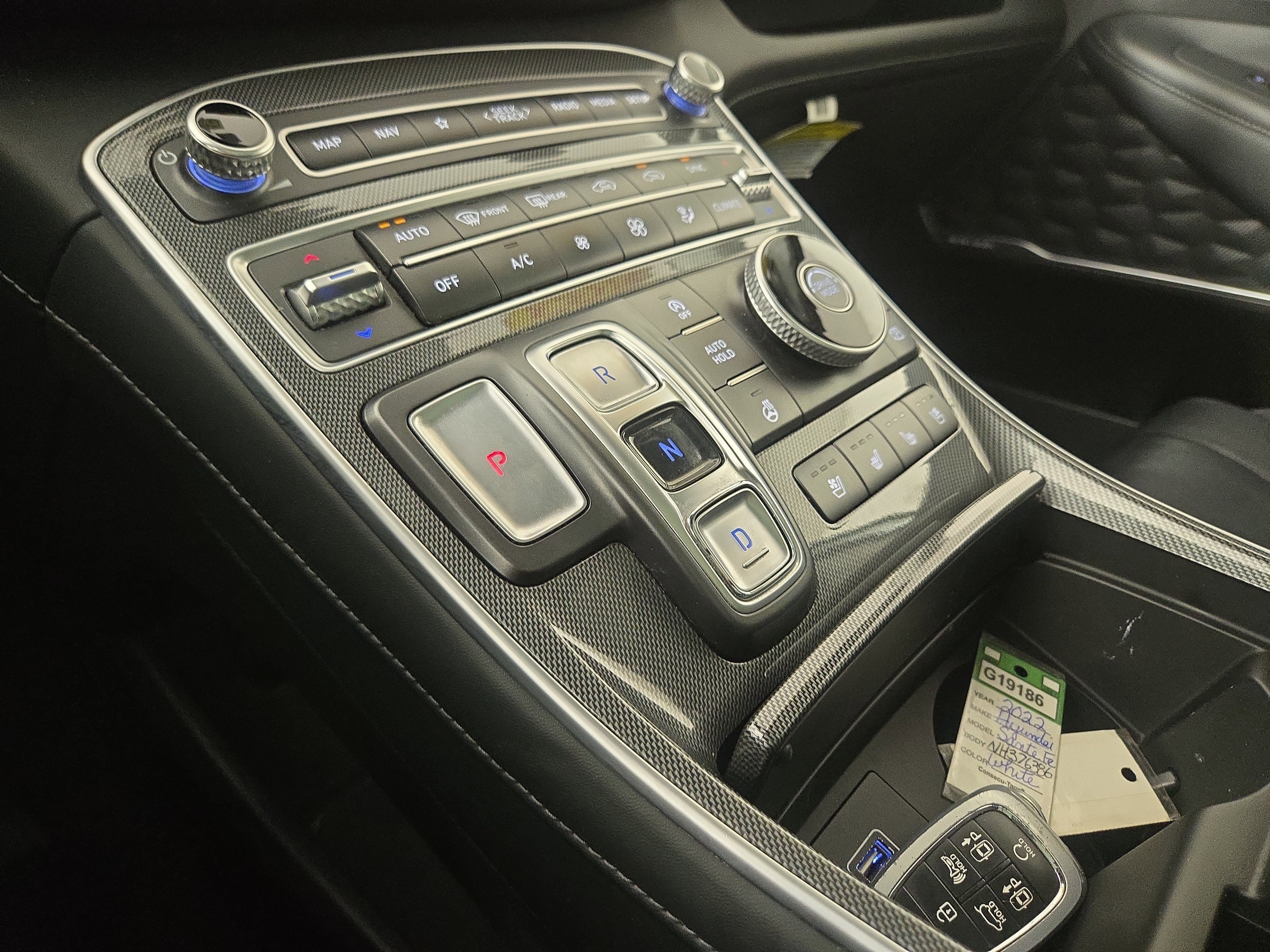 Used 2022 Hyundai Santa Fe Limited image 24