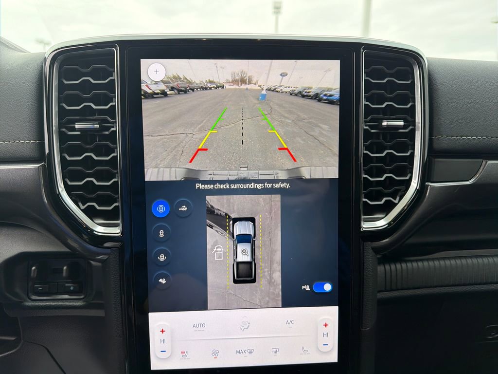 Used 2025 Ford Ranger Lariat w/ FX4 Off-Road Package image 20