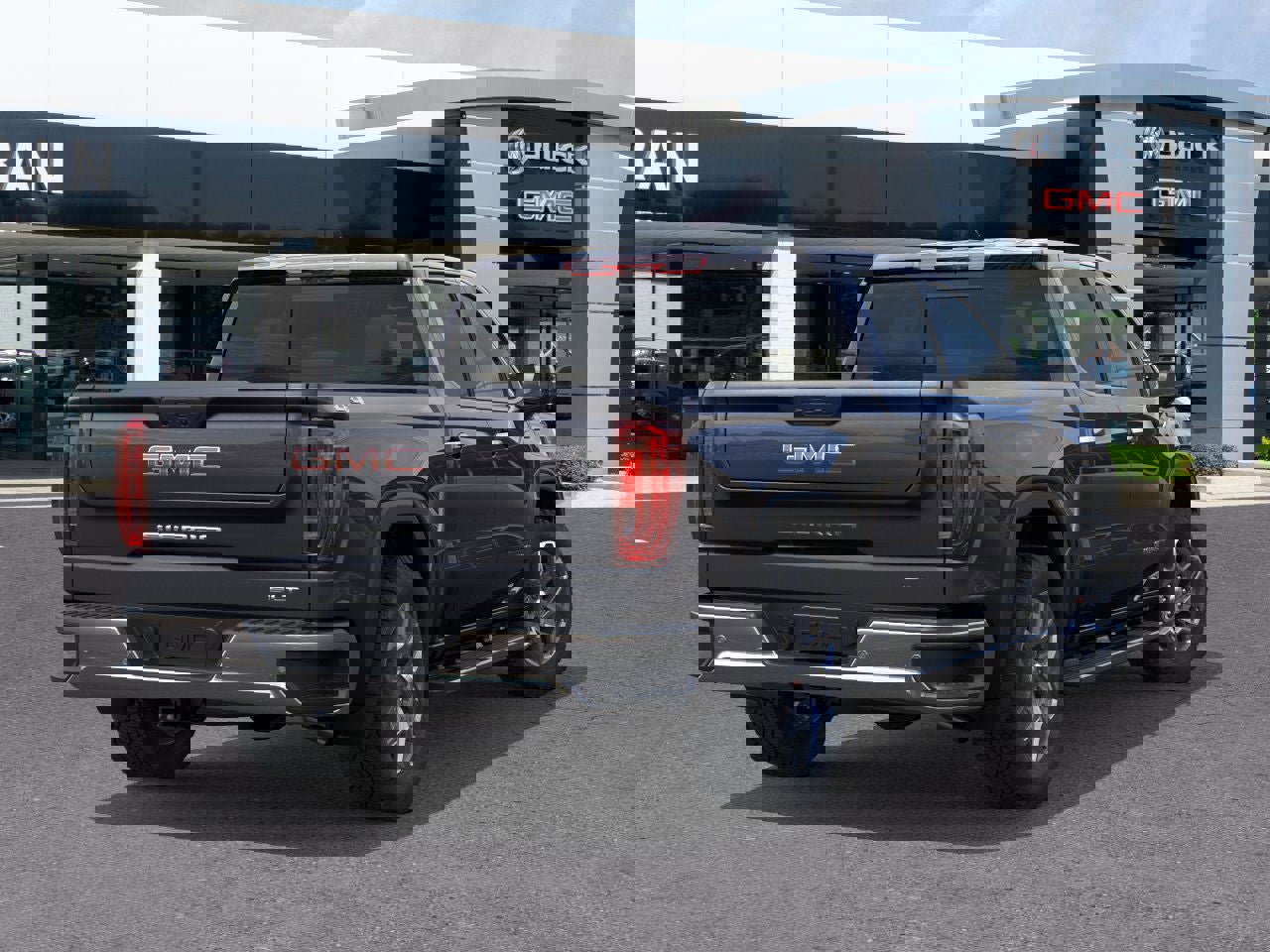 New 2026 GMC Sierra 1500 SLT w/ SLT Premium Plus Package image 6