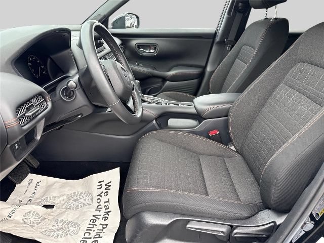 Used 2024 Honda HR-V Sport image 5