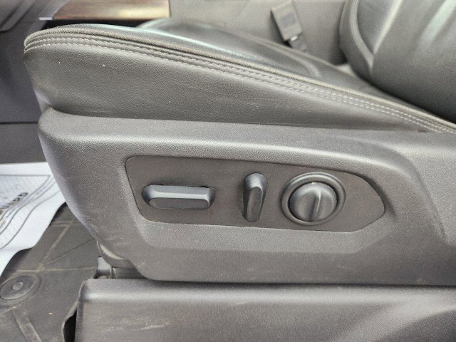 Used 2020 Chevrolet Silverado 2500 High Country w/ Z71 Off-Road Package image 40