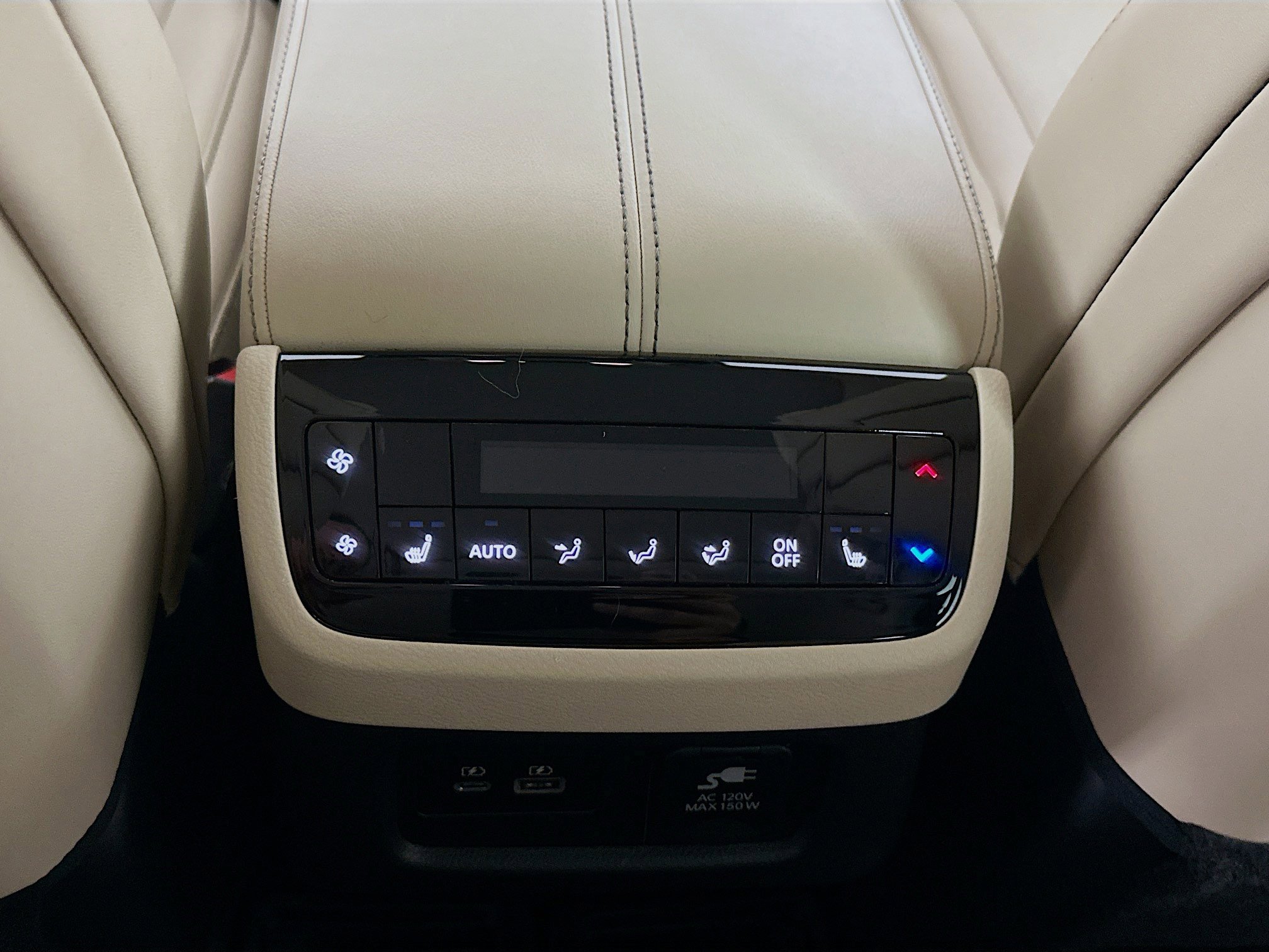 Used 2023 INFINITI QX60 Sensory w/ Vision Package image 29
