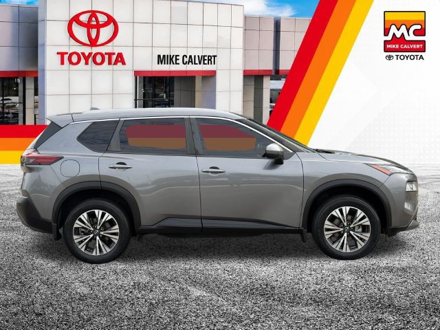 Used 2022 Nissan Rogue SV w/ SV Premium Package AWD/4WD image 10