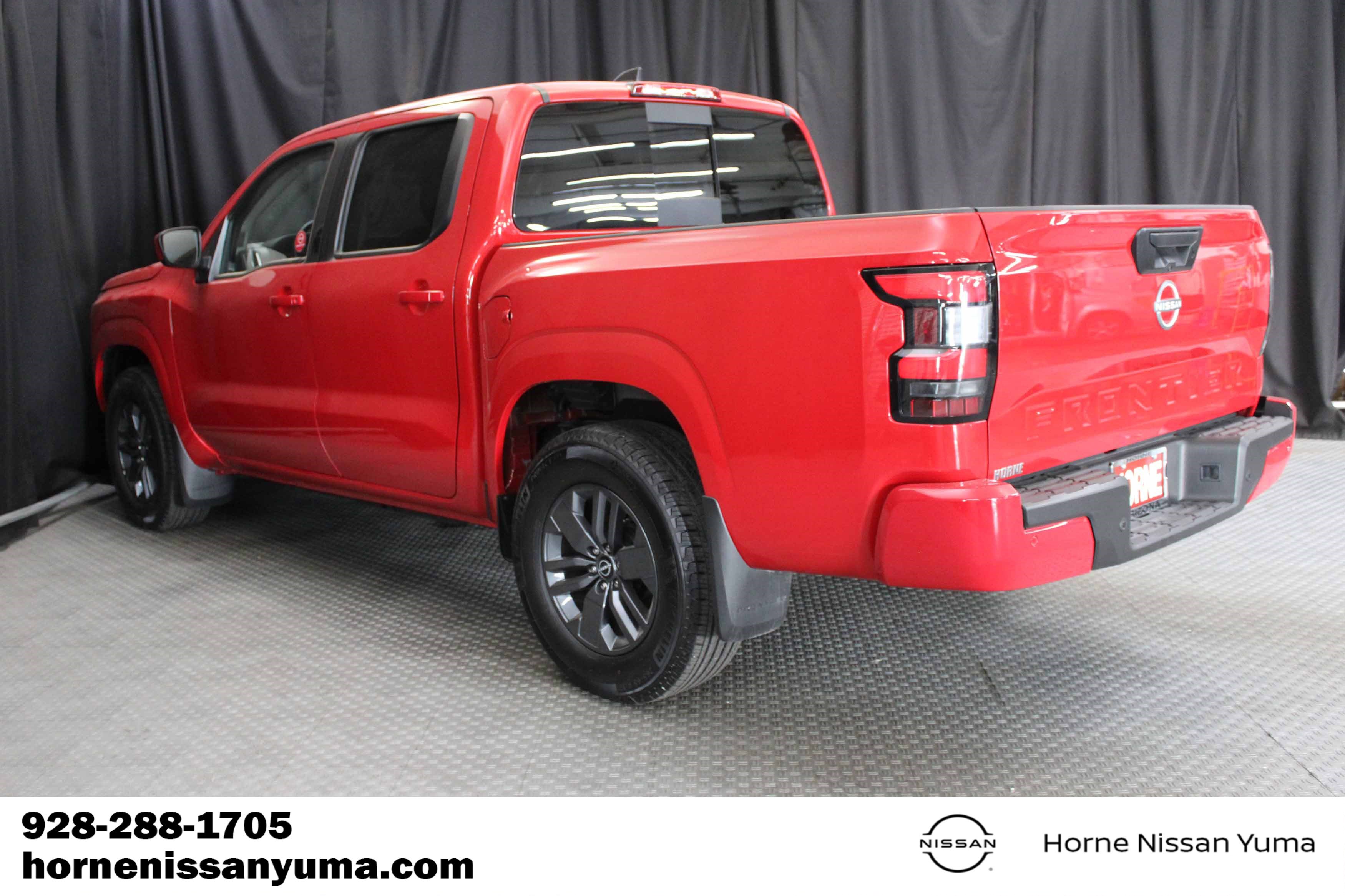 Certified 2025 Nissan Frontier SV RWD image 15