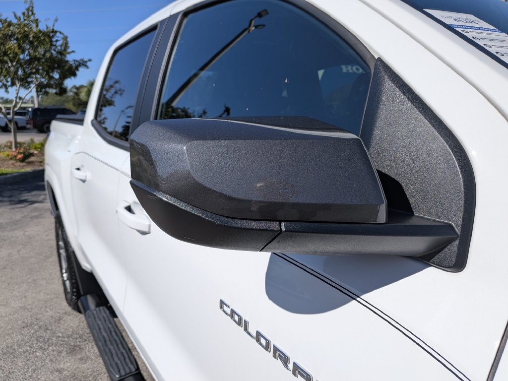 Used 2023 Chevrolet Colorado LT RWD image 11