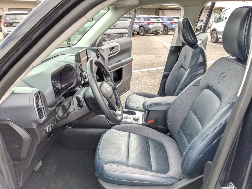 Certified 2021 Ford Bronco Sport Outer Banks w/ Outer Banks Package AWD/4WD image 15