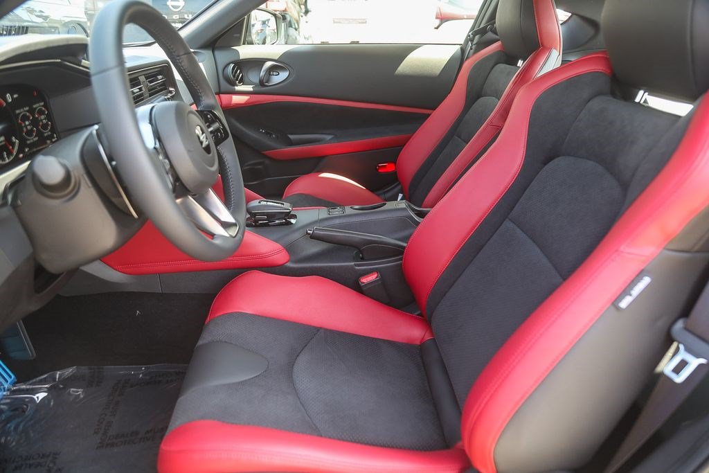 New 2026 Nissan Z Performance w/ Floor Mat Package RWD image 13