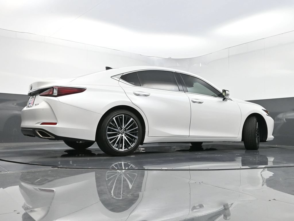 Used 2023 Lexus ES 350 w/ Premium Package FWD image 33