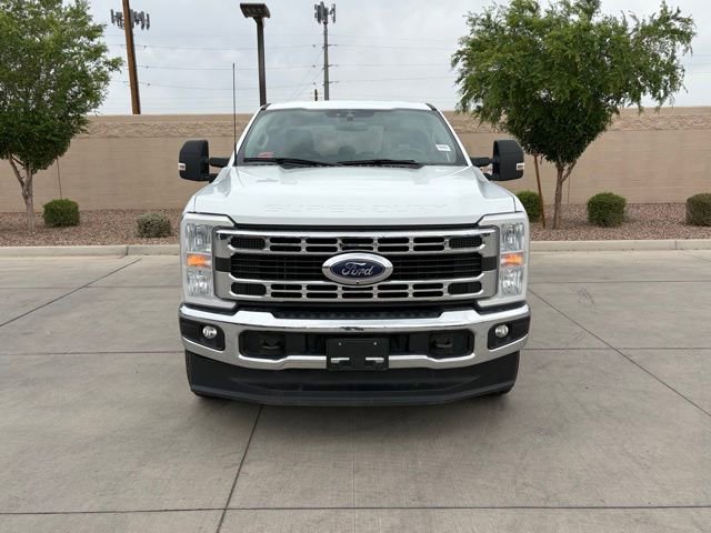 Used 2023 Ford F350 XLT image 3
