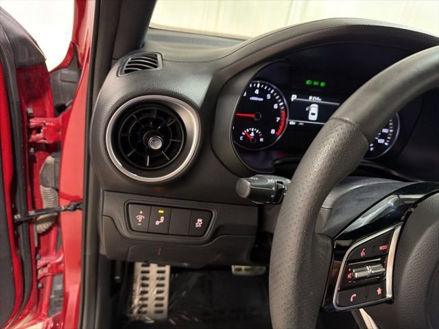 Used 2024 Kia Forte GT-Line w/ GT-Line Premium Package image 14