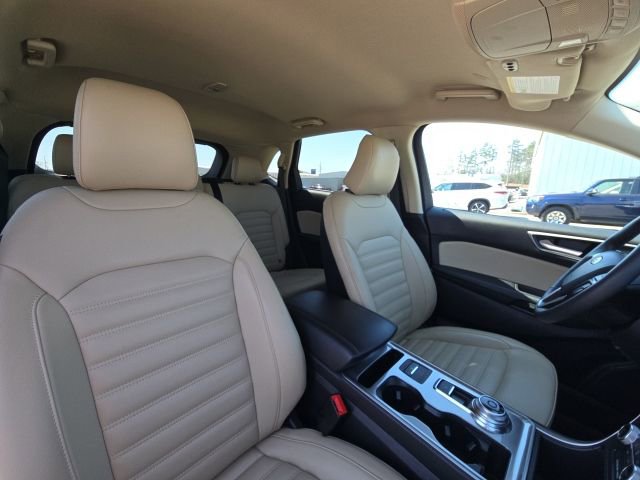 Used 2024 Ford Edge SEL w/ Convenience Package image 21