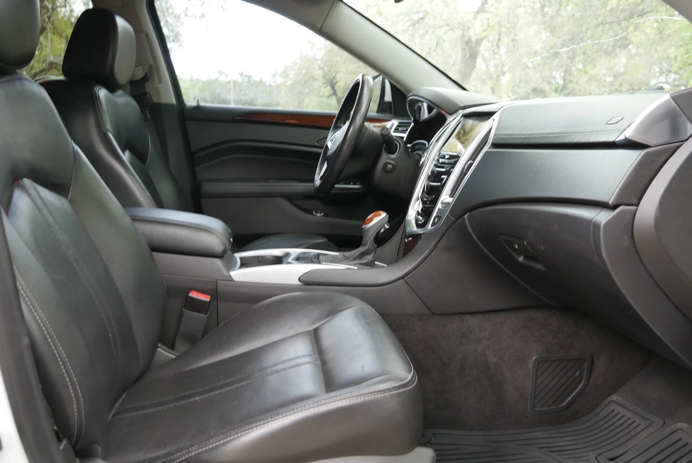 Used 2015 Cadillac SRX Performance w/ Driver Awareness Package FWD image 16