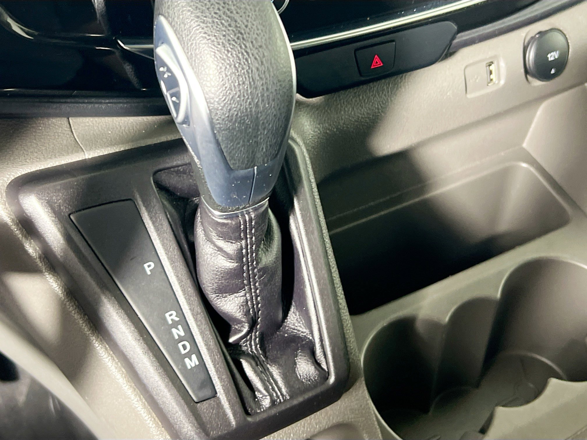 Used 2023 Ford Transit 350 XLT image 24