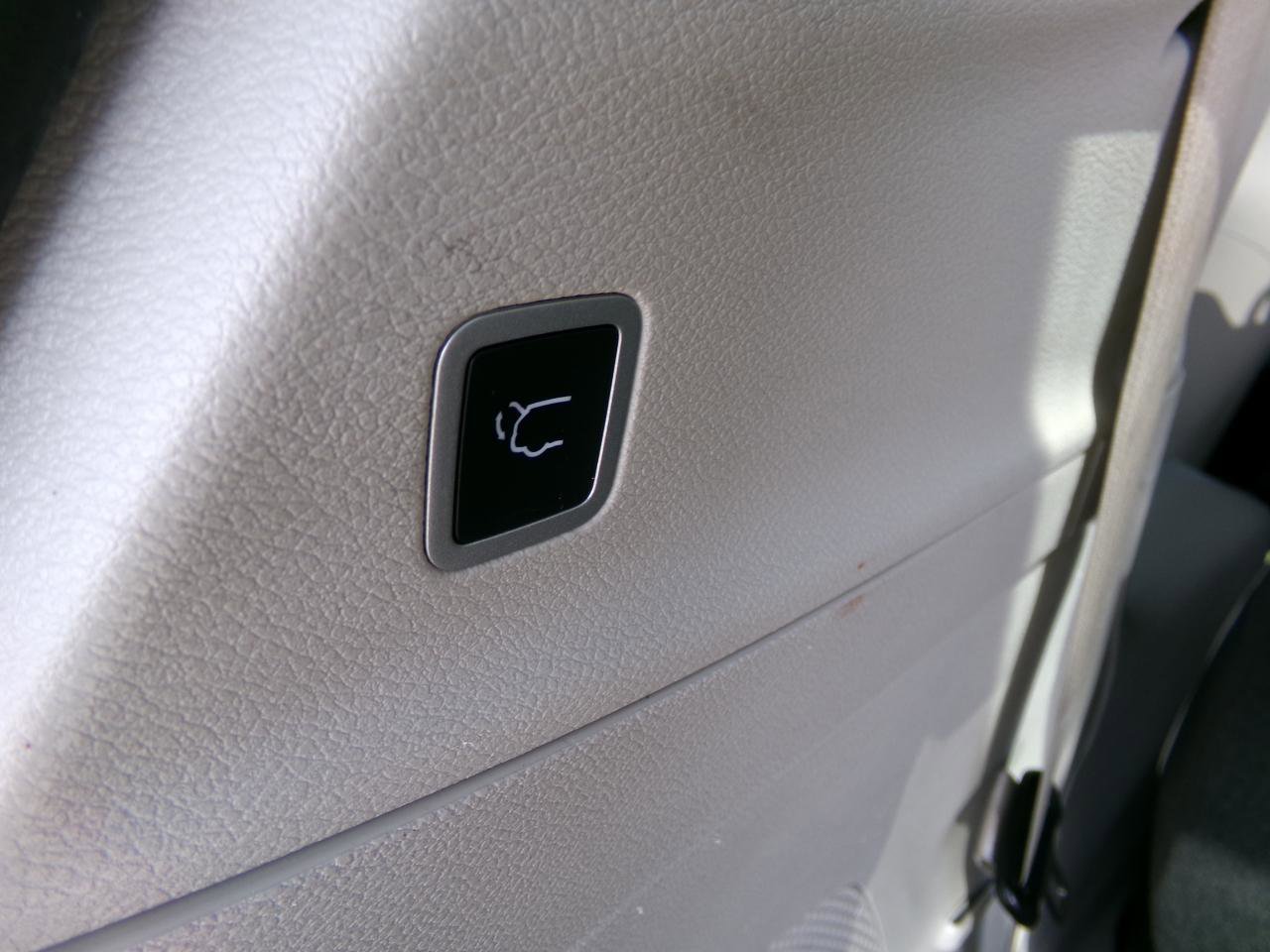Used 2022 Chrysler Pacifica Limited FWD image 54