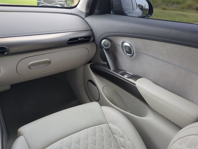 Used 2023 Genesis GV60 Performance AWD/4WD image 17