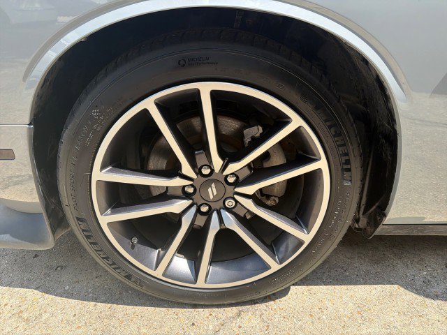 Used 2022 Dodge Challenger R/T w/ Plus Package RWD image 15