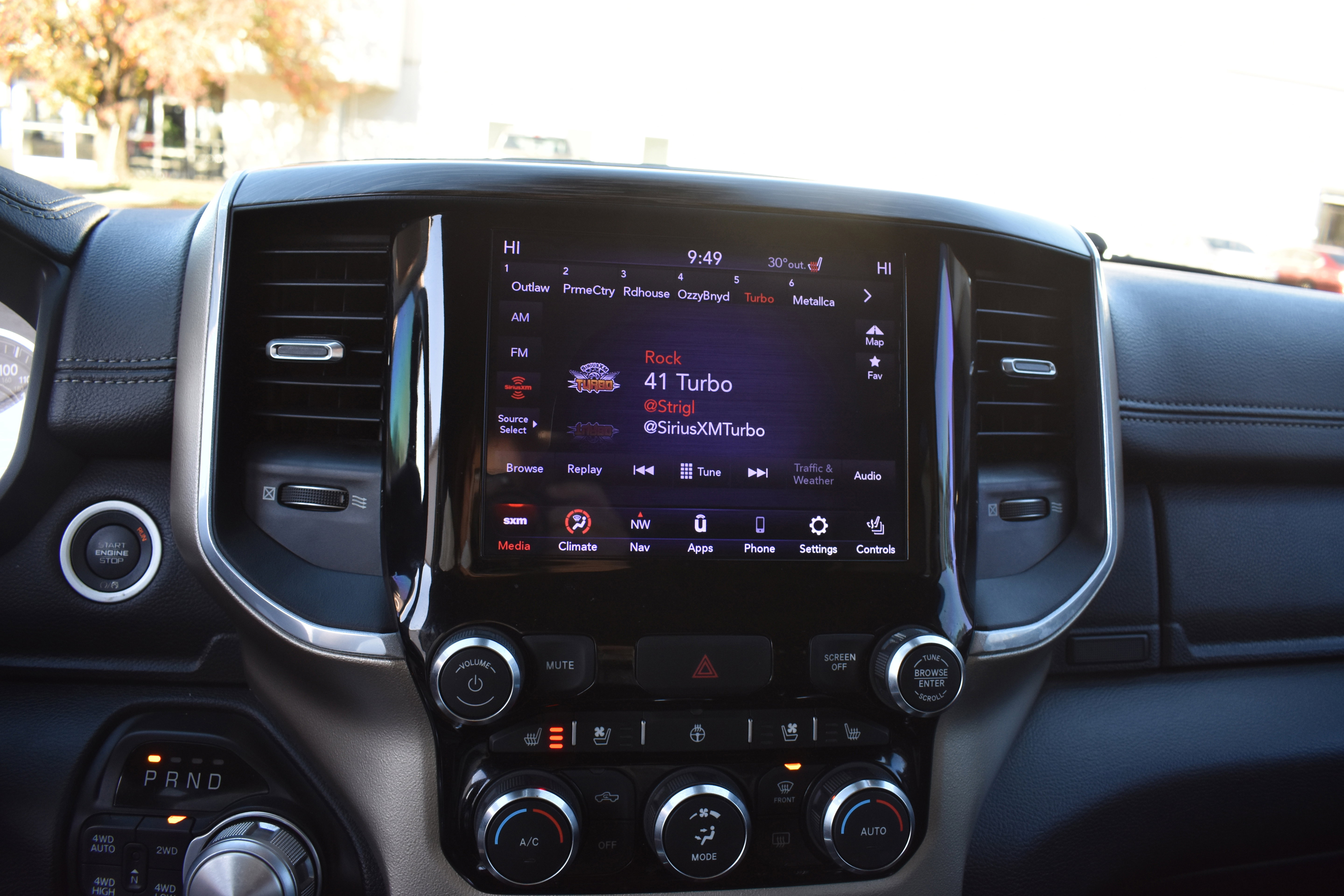 Used 2020 RAM 1500 Laramie image 20