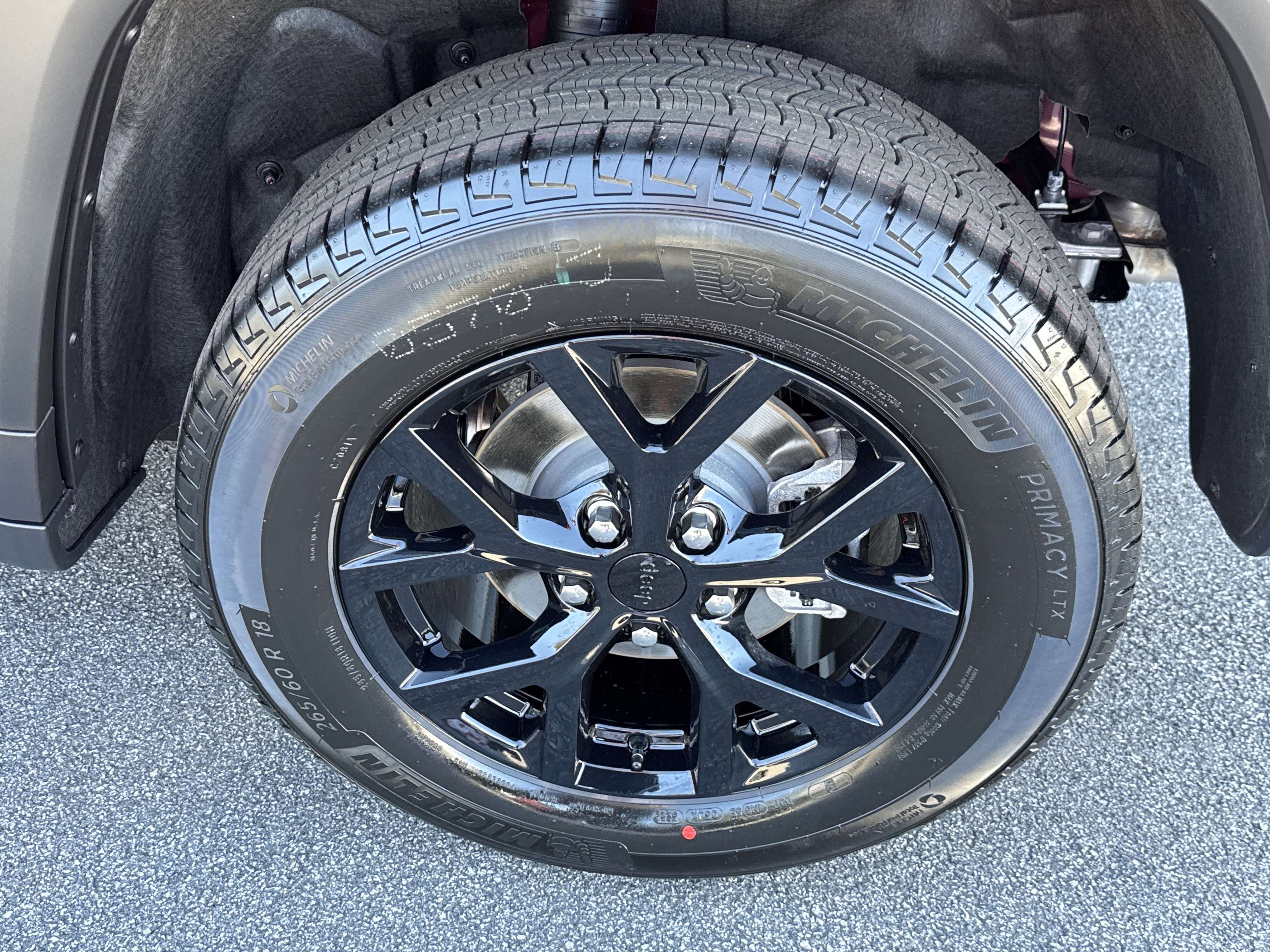 New 2026 Jeep Grand Cherokee Altitude image 26