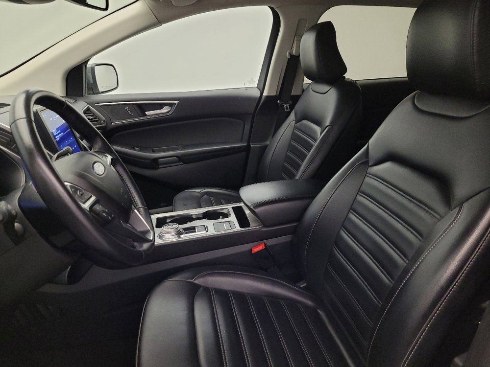 Used 2023 Ford Edge SEL image 17