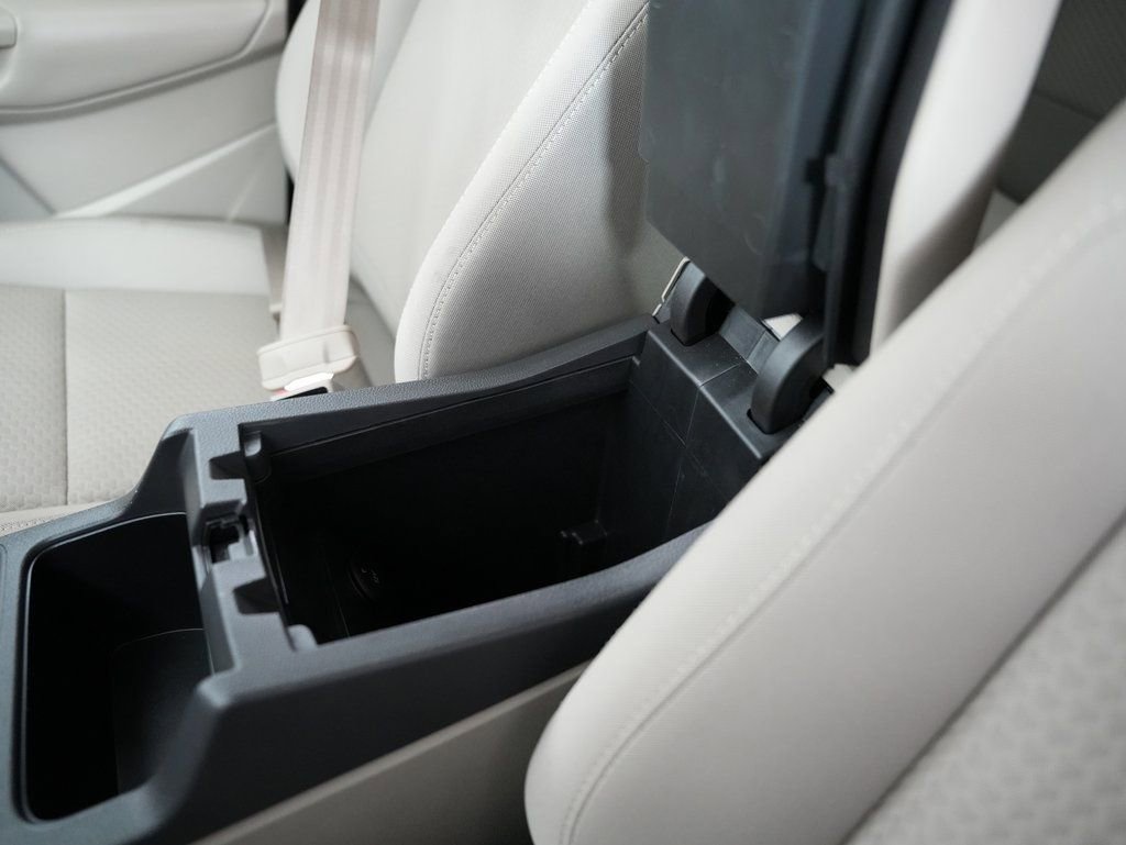 Used 2018 Ford Escape SE image 30