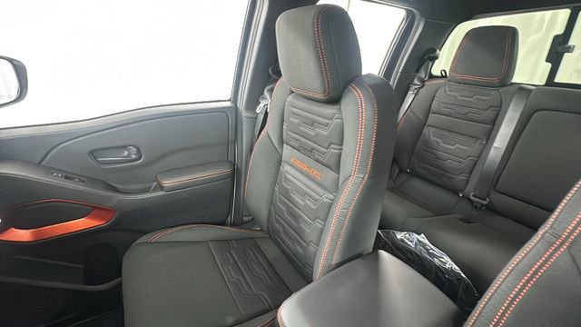 New 2026 Nissan Frontier PRO-4X w/ Pro-4x Convenience Package image 13