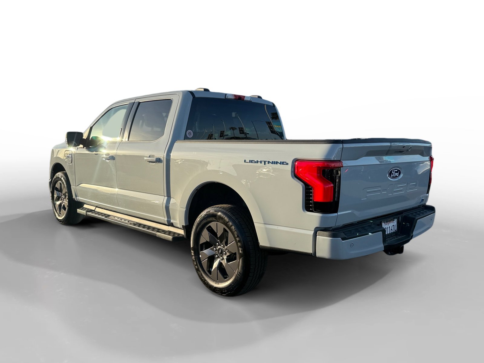 Used 2024 Ford F150 Lightning Flash image 3