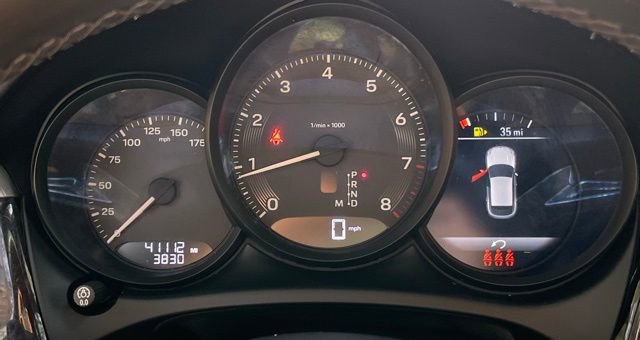 Used 2022 Porsche Macan Base image 22