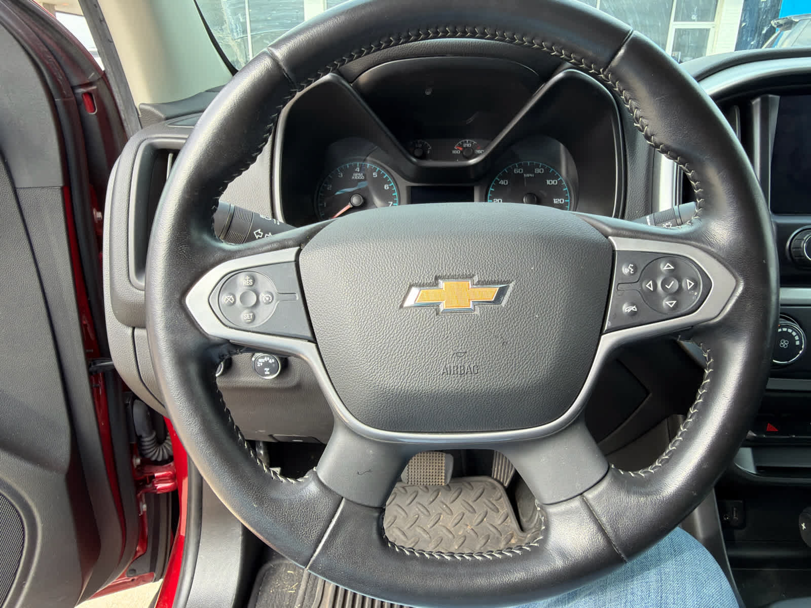 Used 2021 Chevrolet Colorado LT w/ LT Convenience Package AWD/4WD image 29