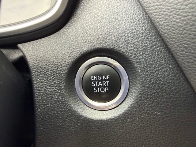 Used 2022 Toyota Corolla SE w/ Body Protection Package (TMS) image 23