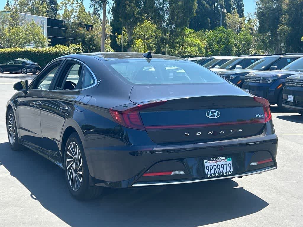 Certified 2023 Hyundai Sonata Limited FWD image 3