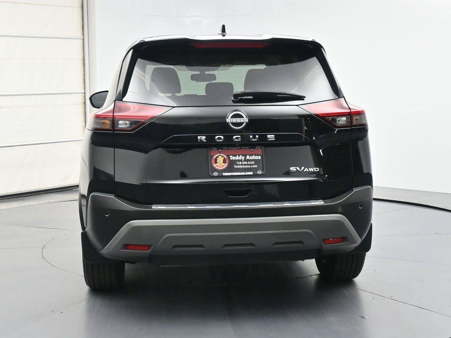 Used 2023 Nissan Rogue SV AWD/4WD image 44