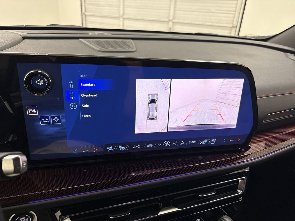 New 2026 Chevrolet Traverse RS w/ LPO, Floor Liner Package image 15