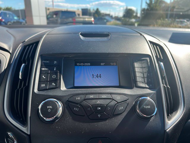 Used 2019 Ford Edge SE FWD image 18