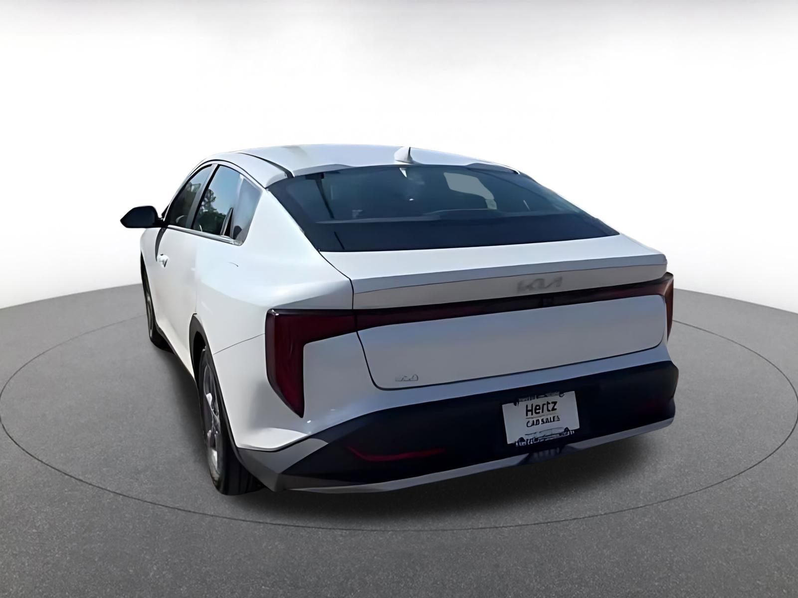 Used 2025 Kia K4 LXS FWD image 16