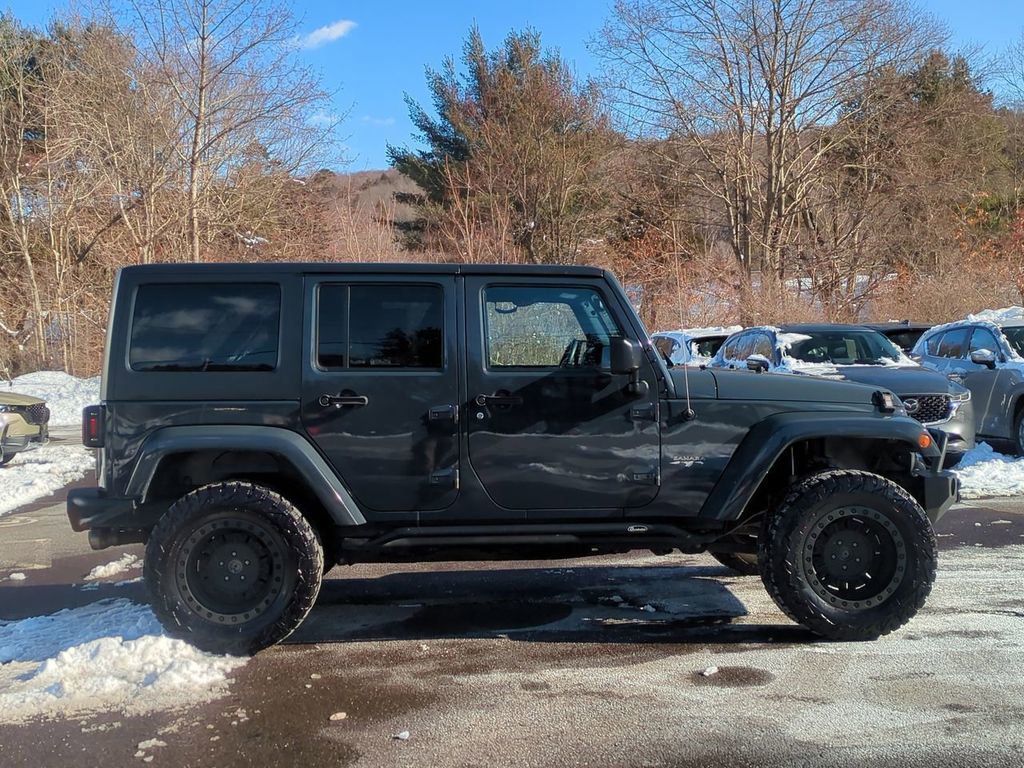 Used 2016 Jeep Wrangler Unlimited Sahara w/ Dual Top Group image 3