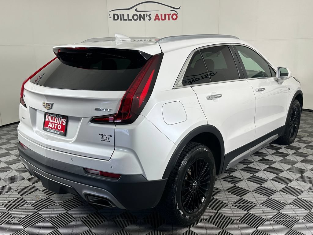 Used 2019 Cadillac XT4 Premium Luxury w/ Trailering Package AWD/4WD image 8